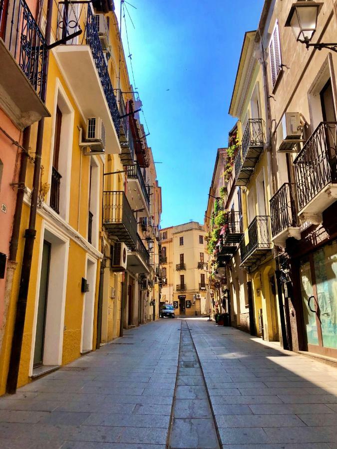 Il Terrazzino Iglesias Acomodação com café da manhã Exterior foto