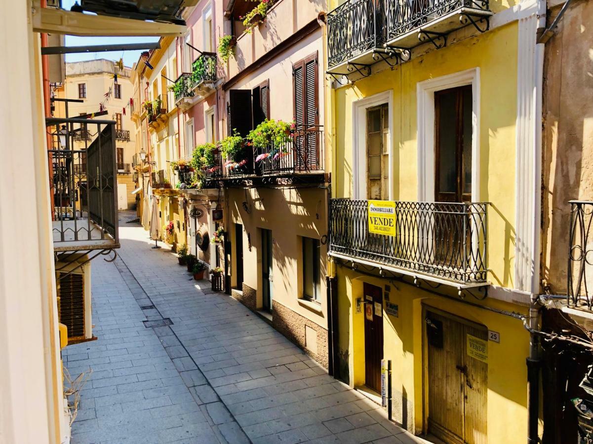 Il Terrazzino Iglesias Acomodação com café da manhã Exterior foto